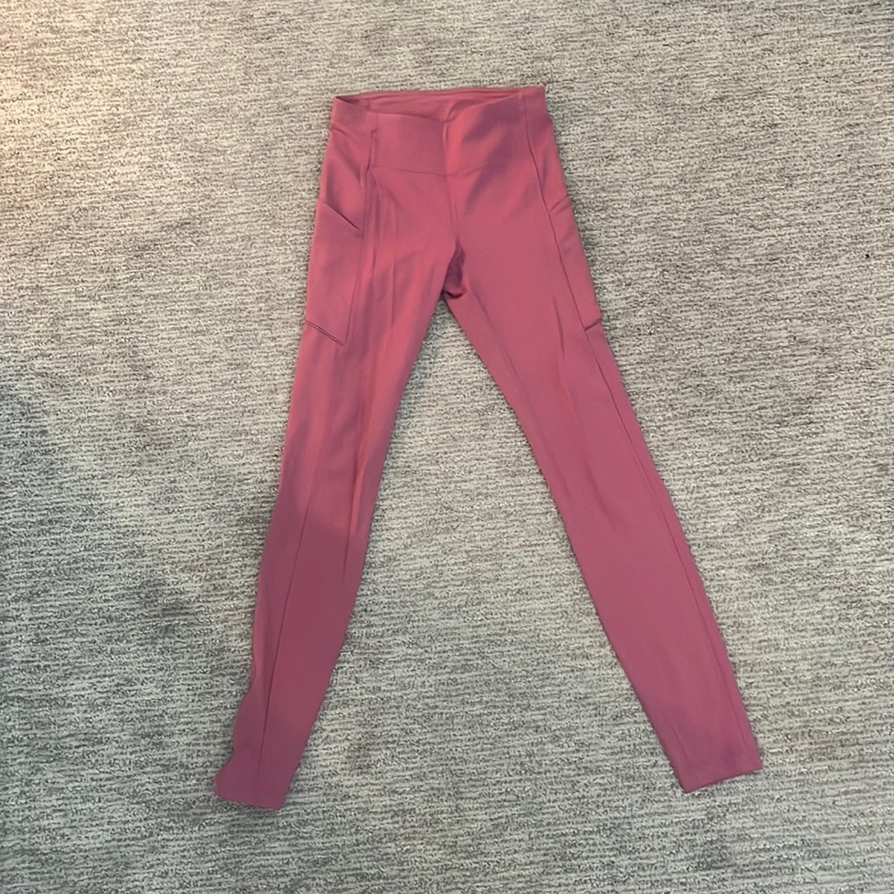 Pink lulu lemon leggings with side pockets ALL OFFERS WELCOME
